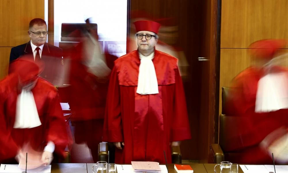 Γερμανία: Συνηγορούν και οι συνταγματολόγοι υπέρ του υποχρεωτικού εμβολιασμού Σοκάρει το νέο αρνητικό ρεκόρ